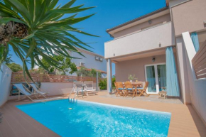 Villa Royal